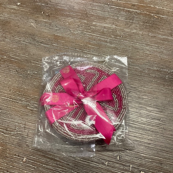 BuDhagirl ETOILE BANGLE - LIGHT PINK CRYSTAL & GWP - Picture 5 of 6